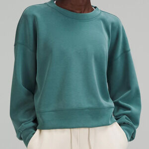 Lululemon Perfectly Oversized Cropped Crew *Softstreme in Green